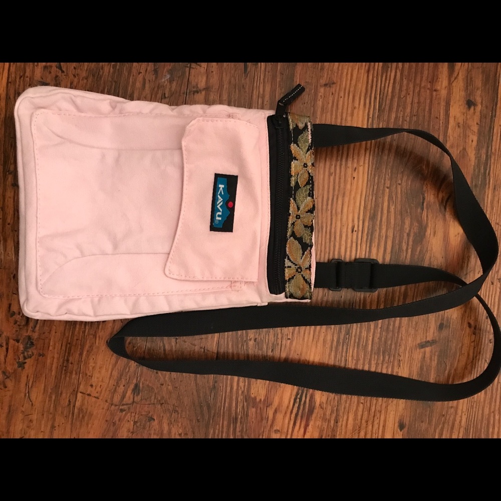 Kavu Crossbody Purse